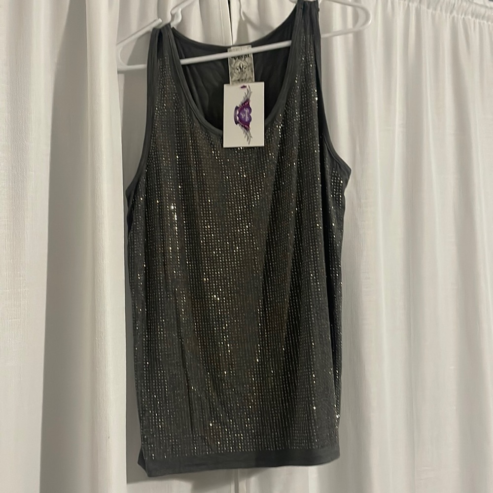 Dosent fit, very cute and great quality